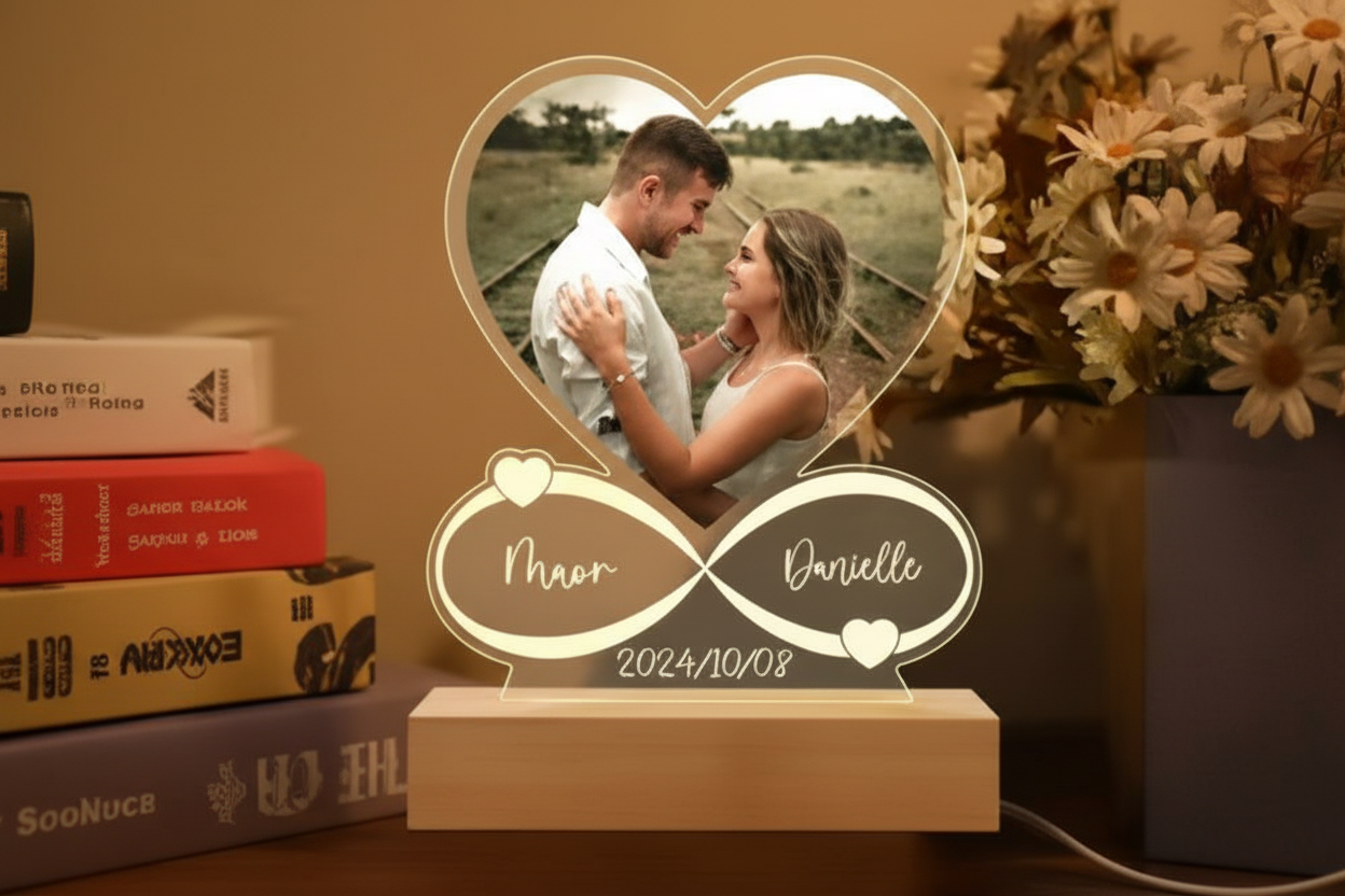 Marco Acrílico Personalizado con Foto y Luz LED