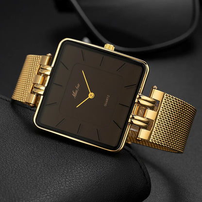 RELOJ CUADRADO MAGNUS