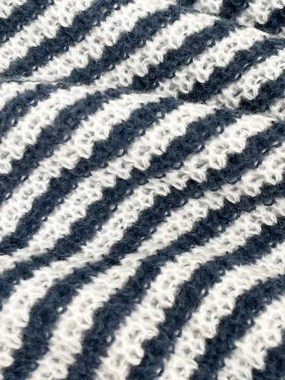 SUÉTER AVERY OVERSIZE A RAYAS